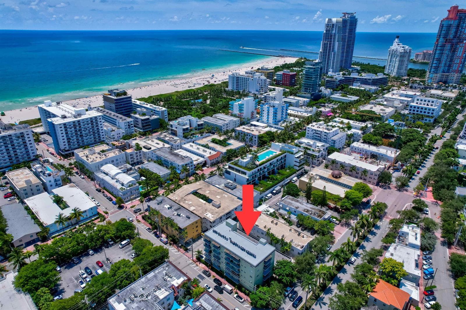 R11161219 — Miami Beach — 29