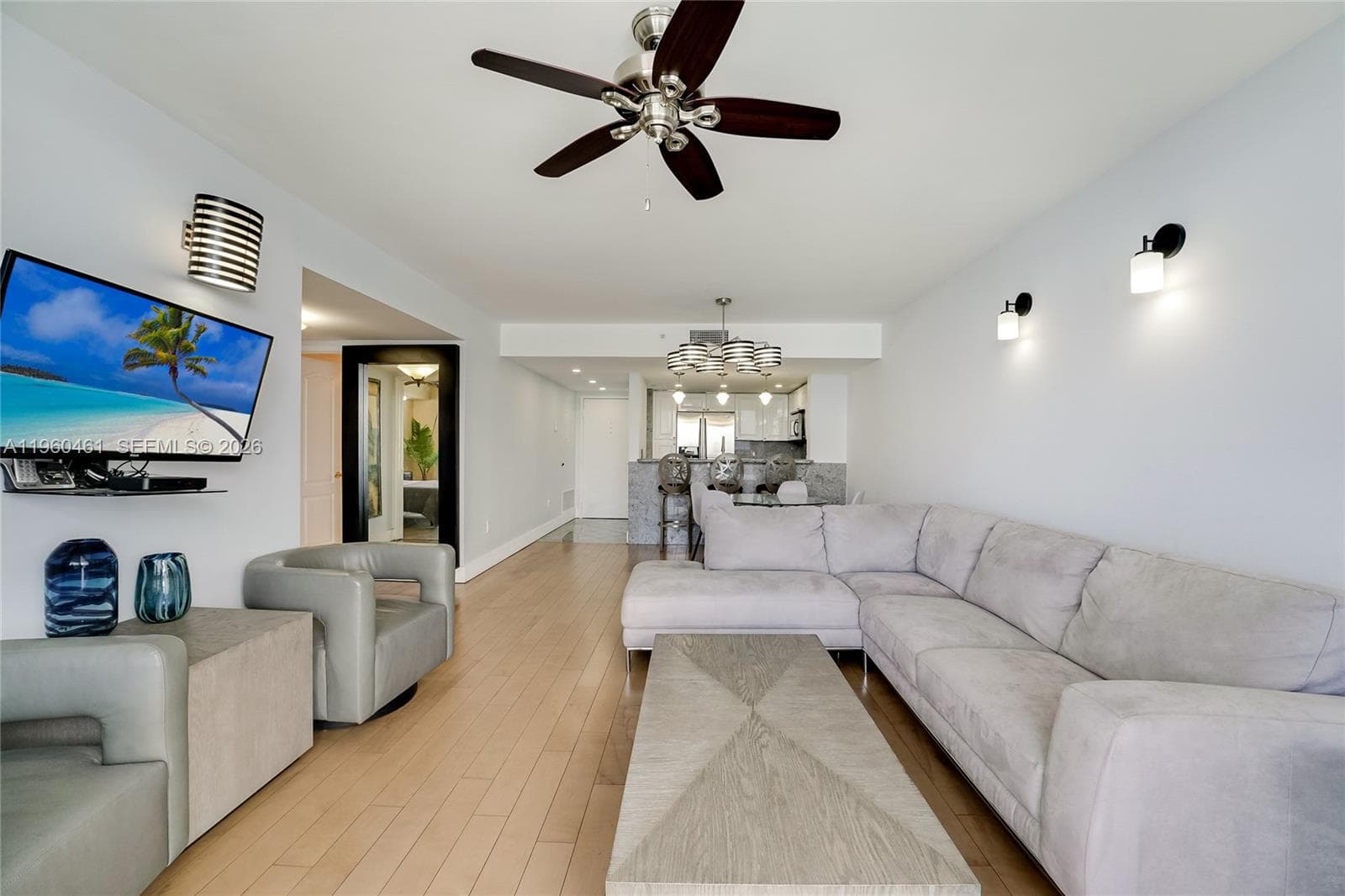 A11960461 — Miami Beach — 13