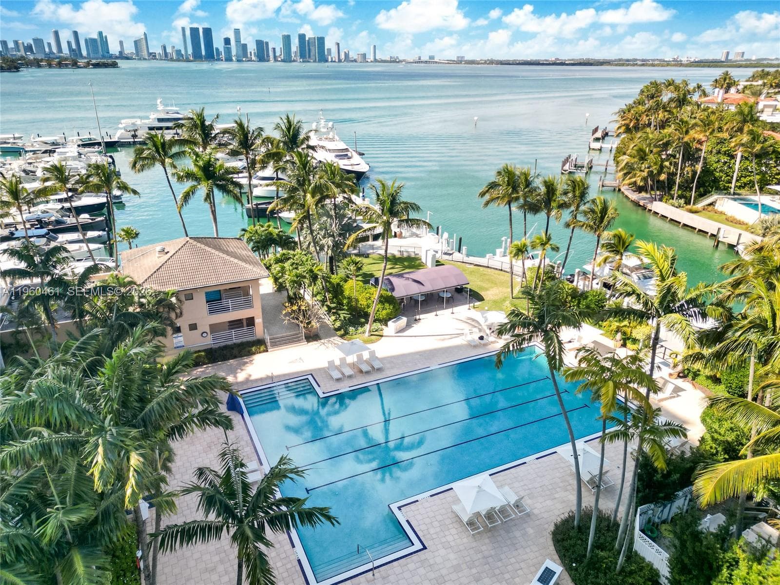 A11960461 — Miami Beach — 4