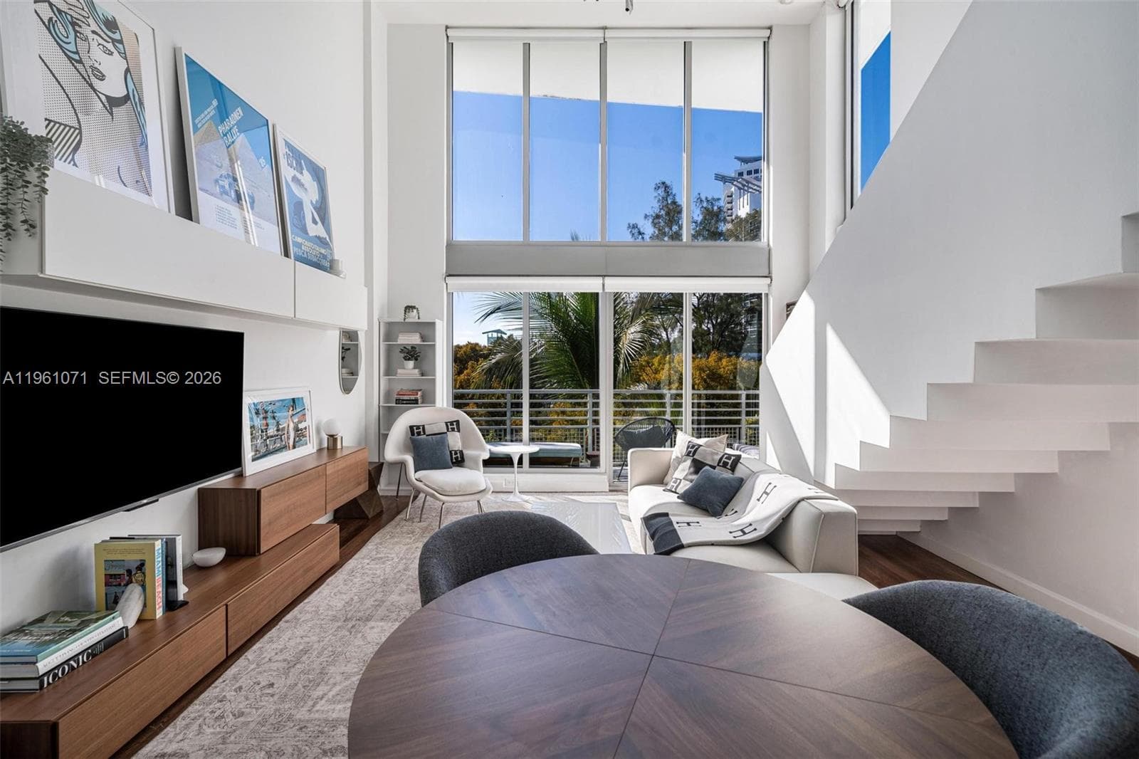 A11961071 — Miami Beach — 5