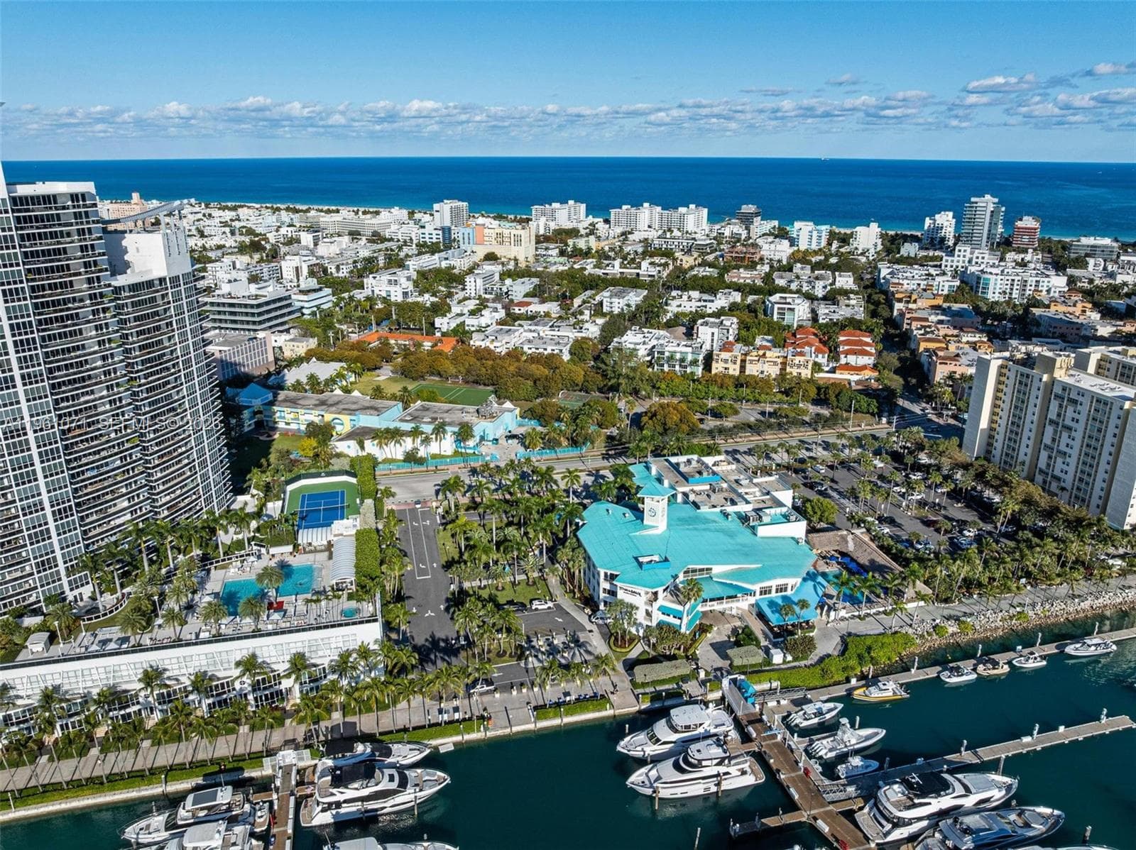 A11961071 — Miami Beach — 58