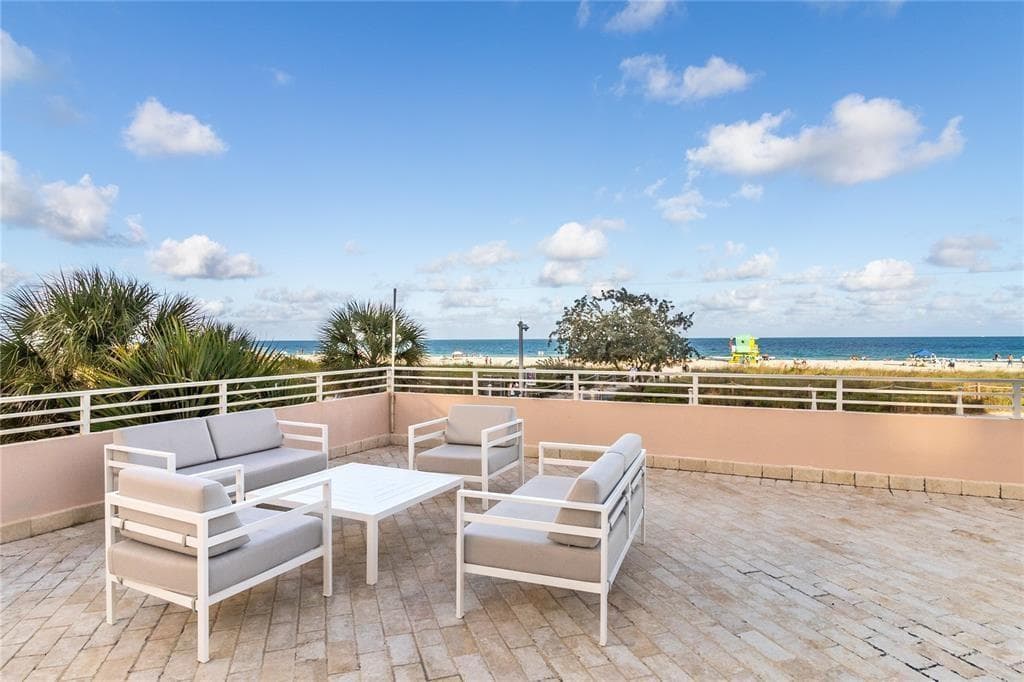 F10551034 — Miami Beach — 3