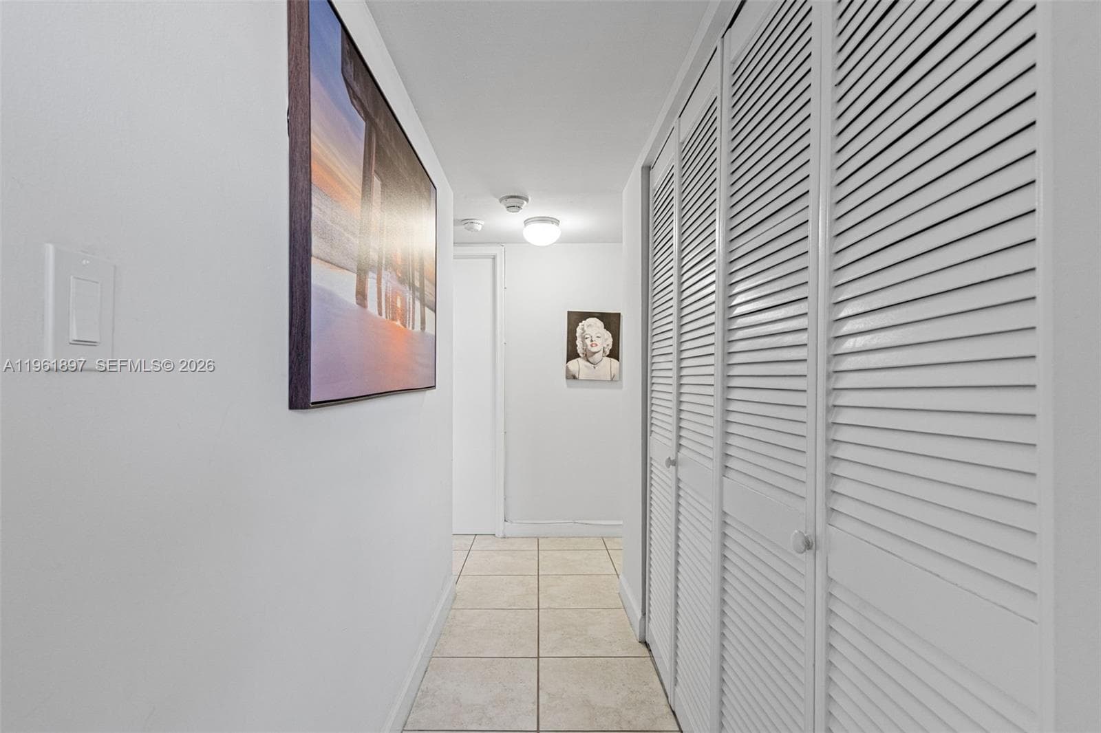 A11961897 — Miami Beach — 16