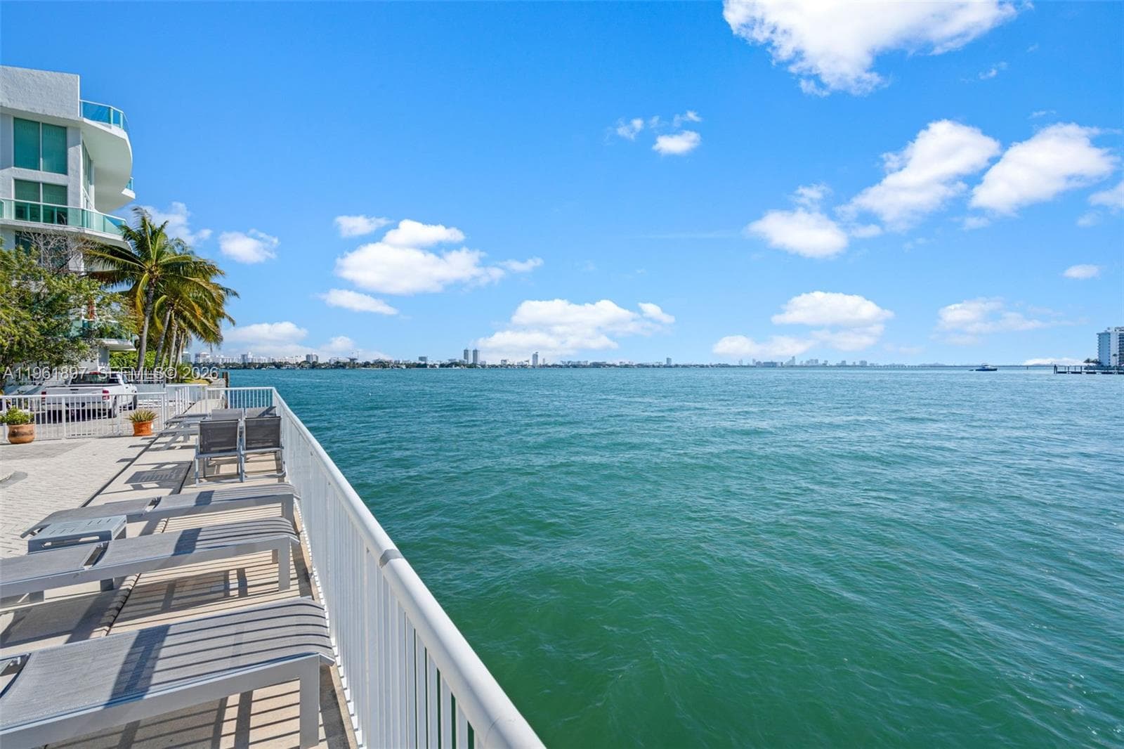 A11961897 — Miami Beach — 37