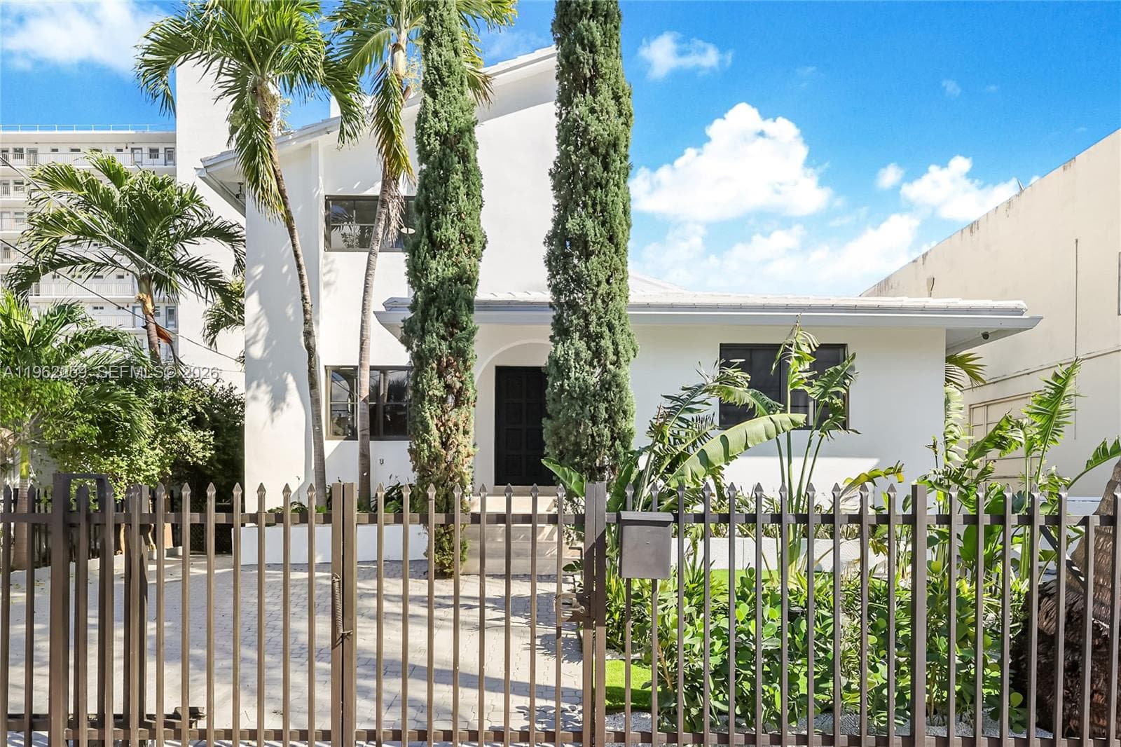 A11962059 — Miami Beach — 4