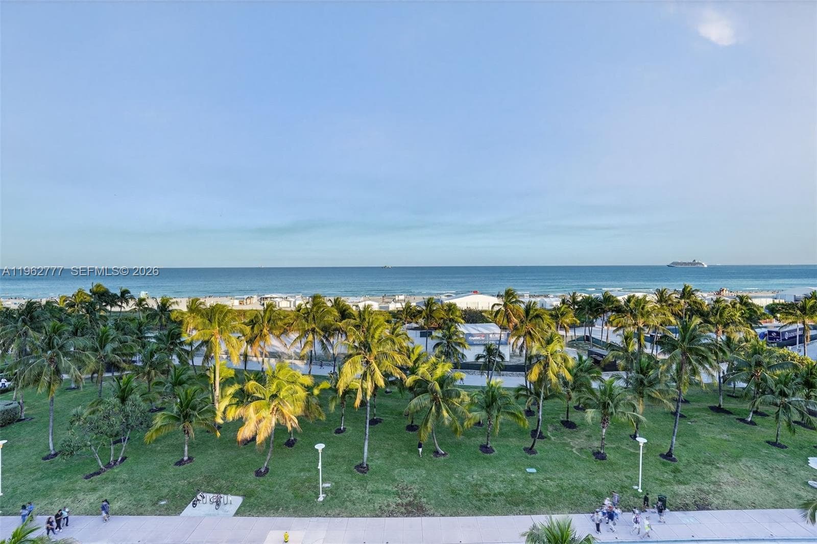 A11962777 — Miami Beach — 7