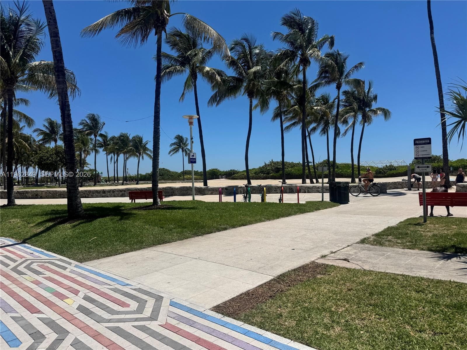 A11962849 — Miami Beach — 22