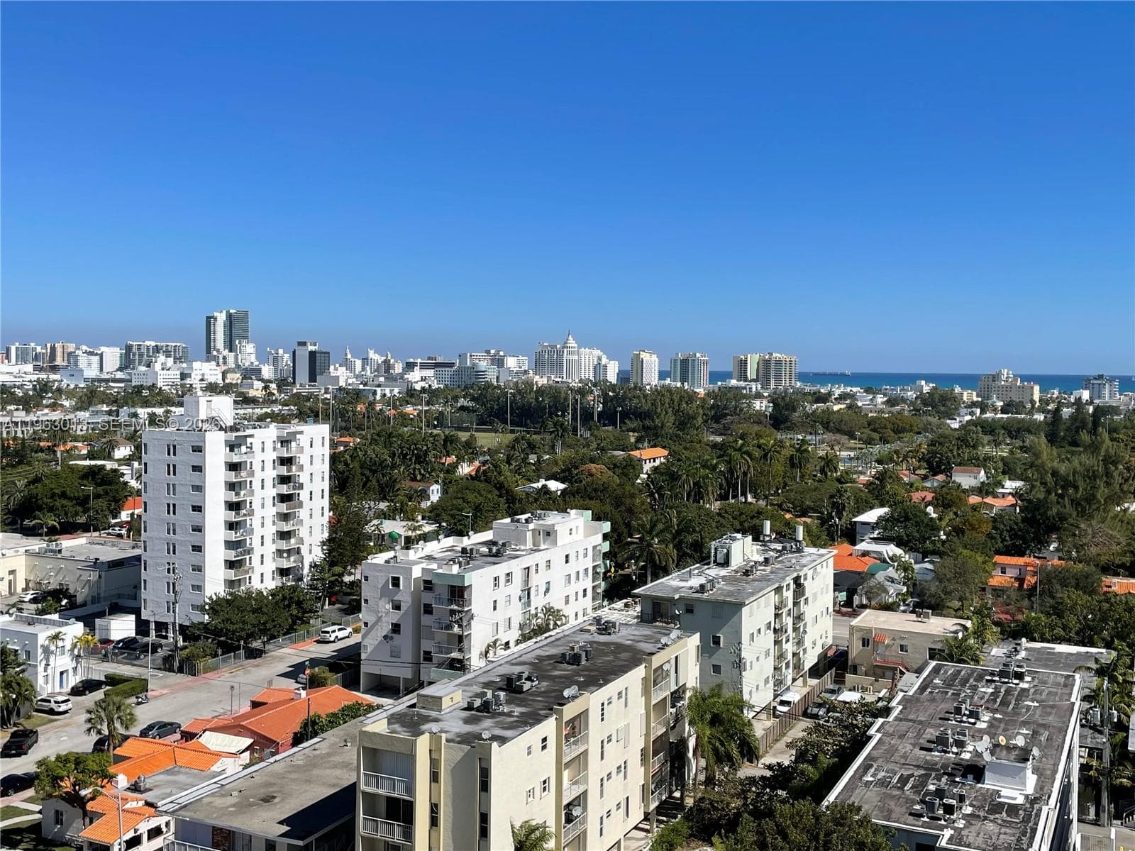 A11963013 — Miami Beach — 37