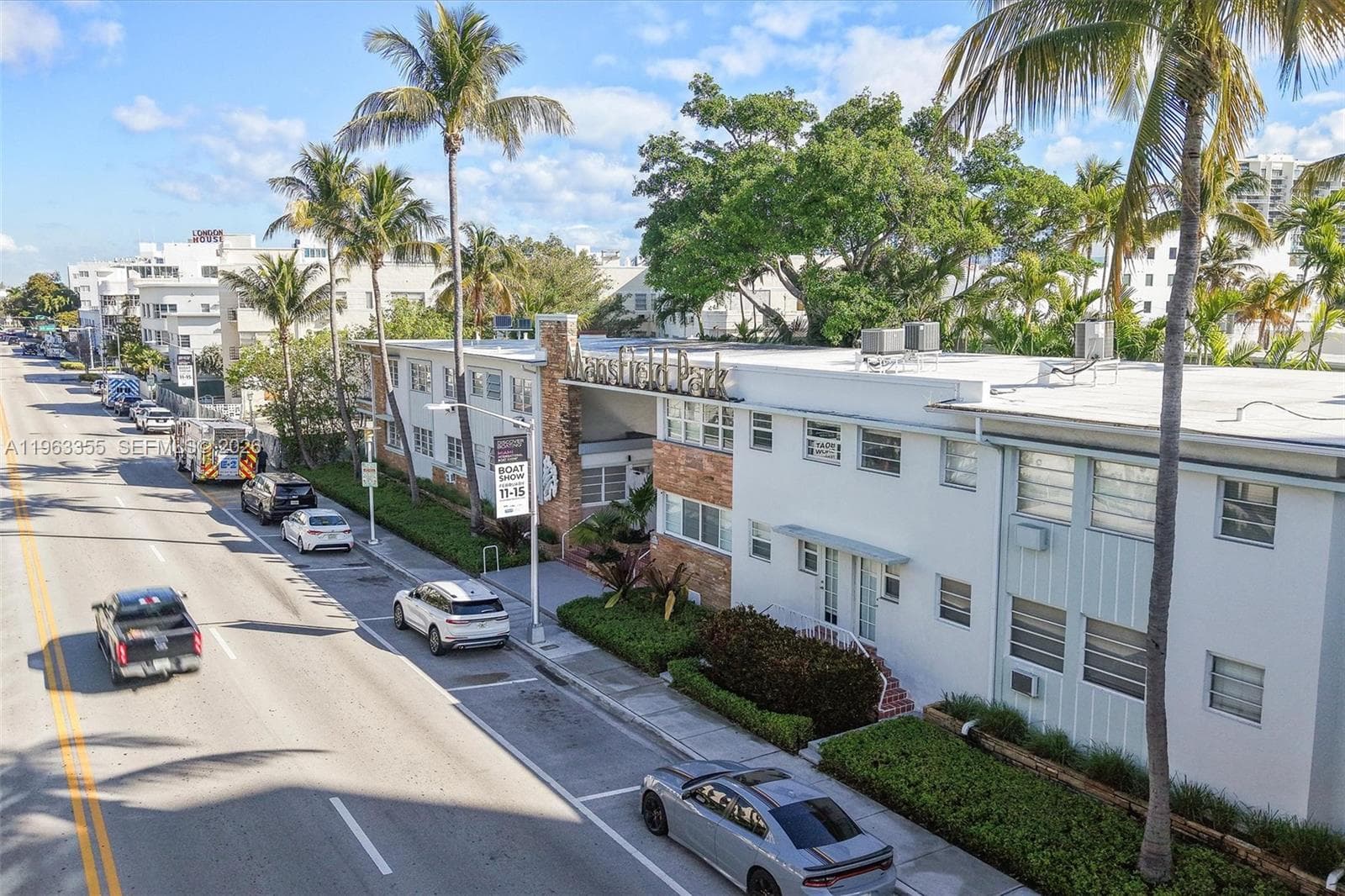 A11963355 — Miami Beach — 16