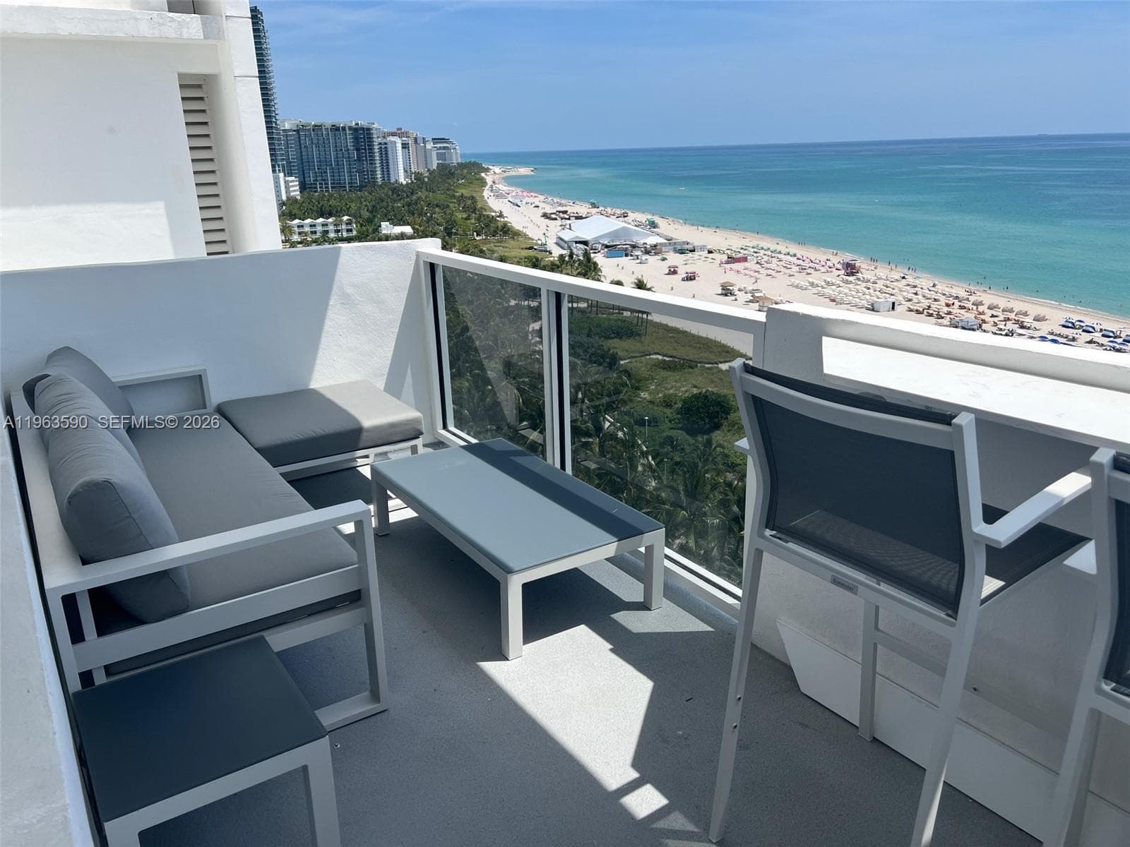 A11963590 — Miami Beach — 56