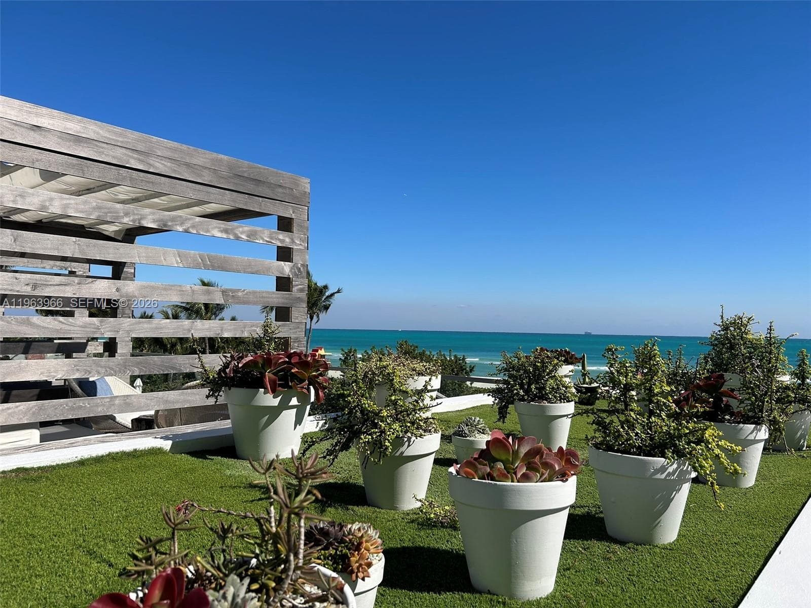 A11963966 — Miami Beach — 5