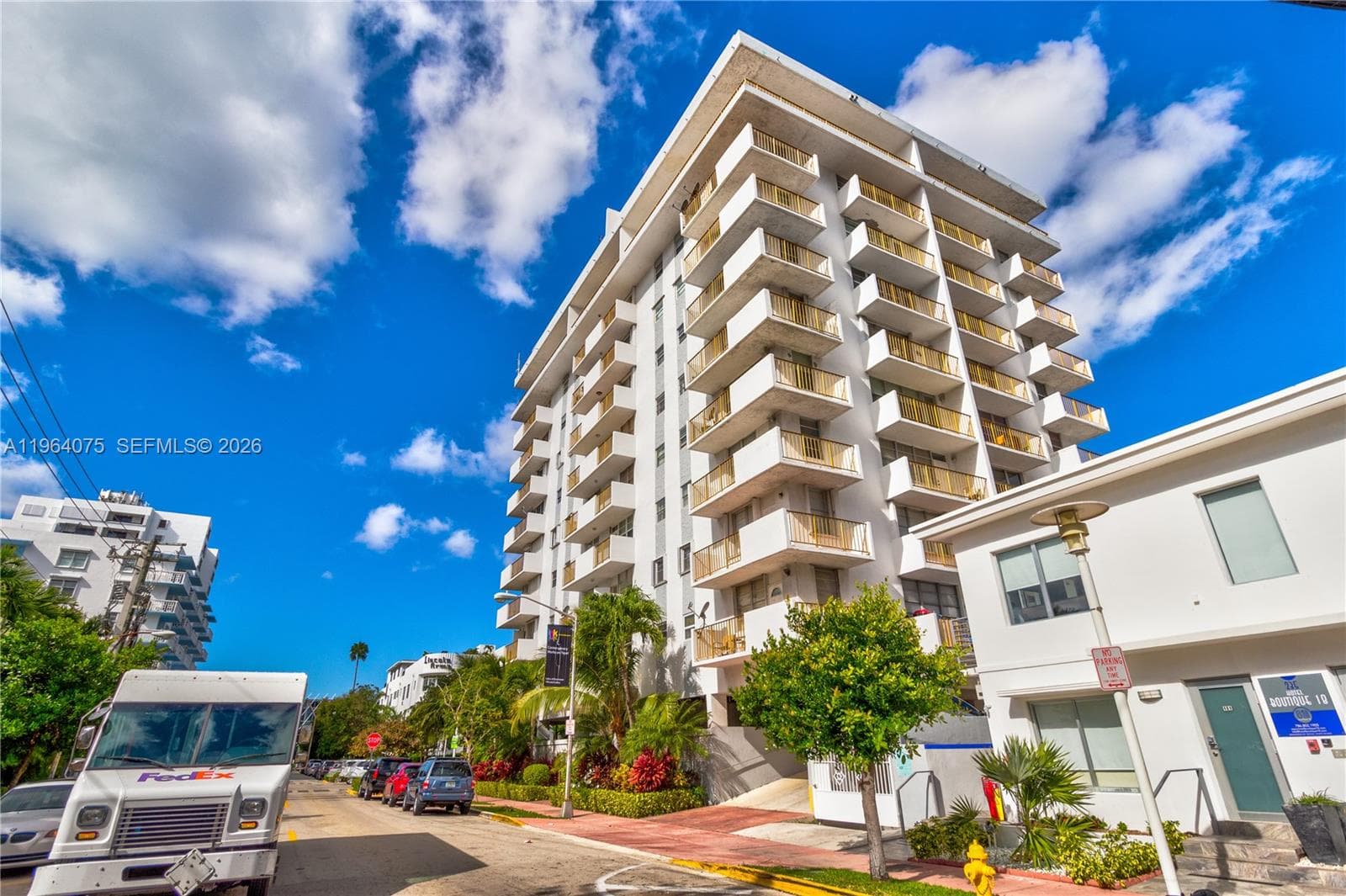 A11964075 — Miami Beach — 20