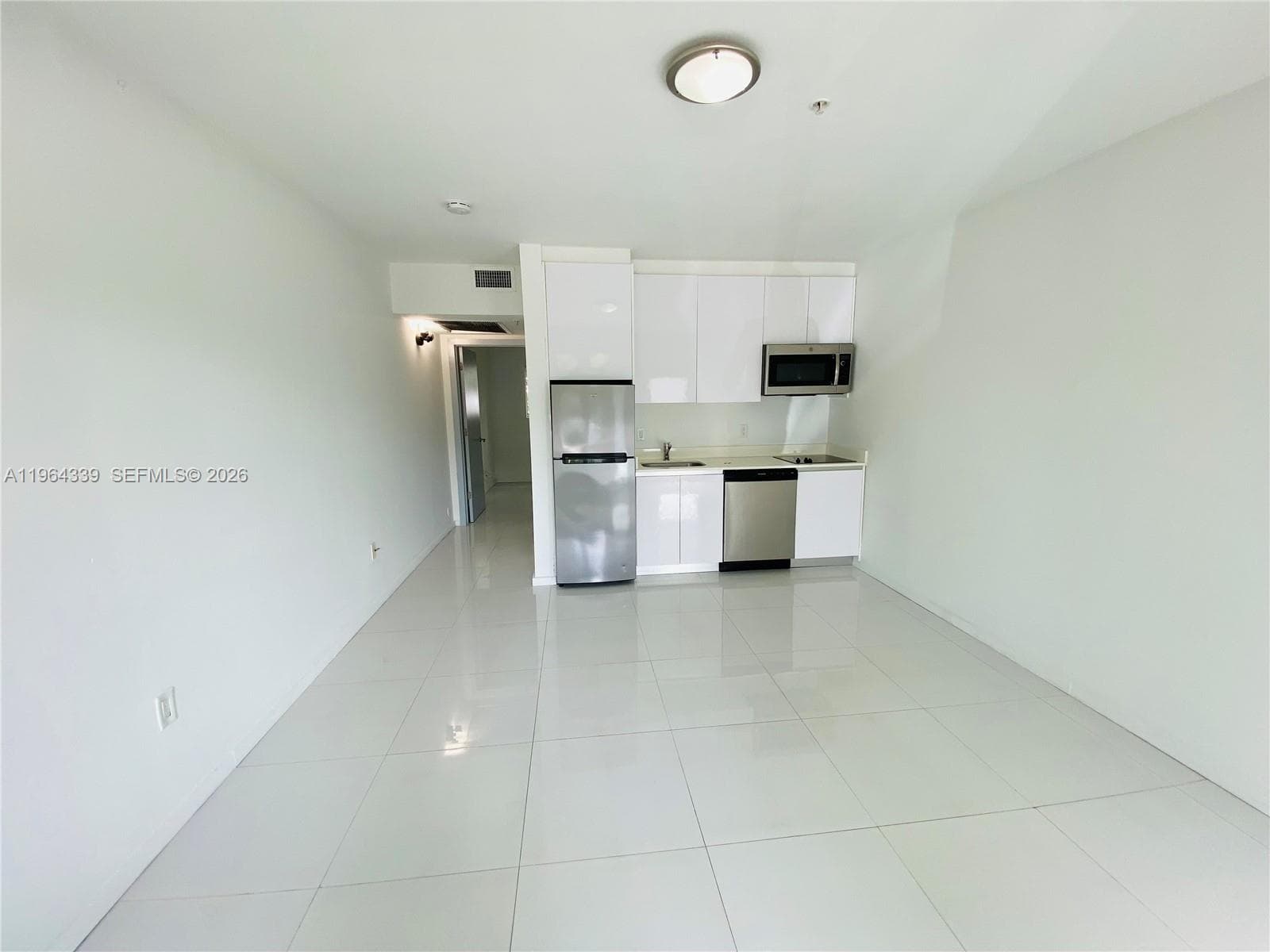 A11964339 — Miami Beach — 2