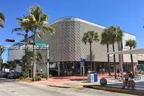 A11964339 — Miami Beach — 25