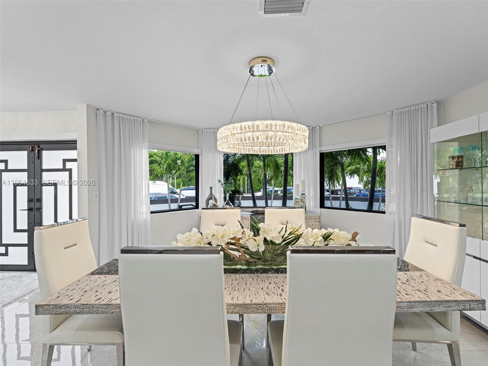 A11964533 — Miami Beach — 20