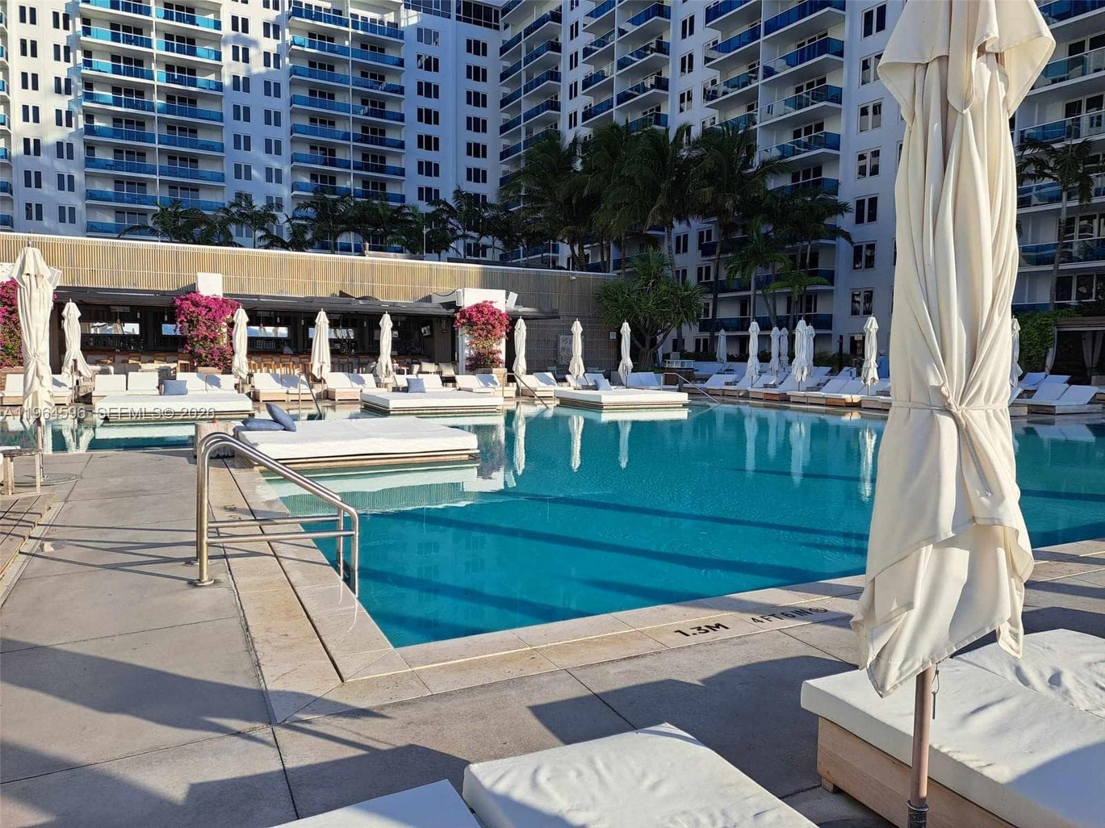 A11964596 — Miami Beach — 33