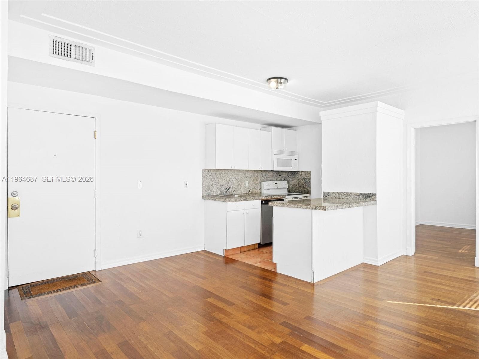 A11964687 — Miami Beach — 3