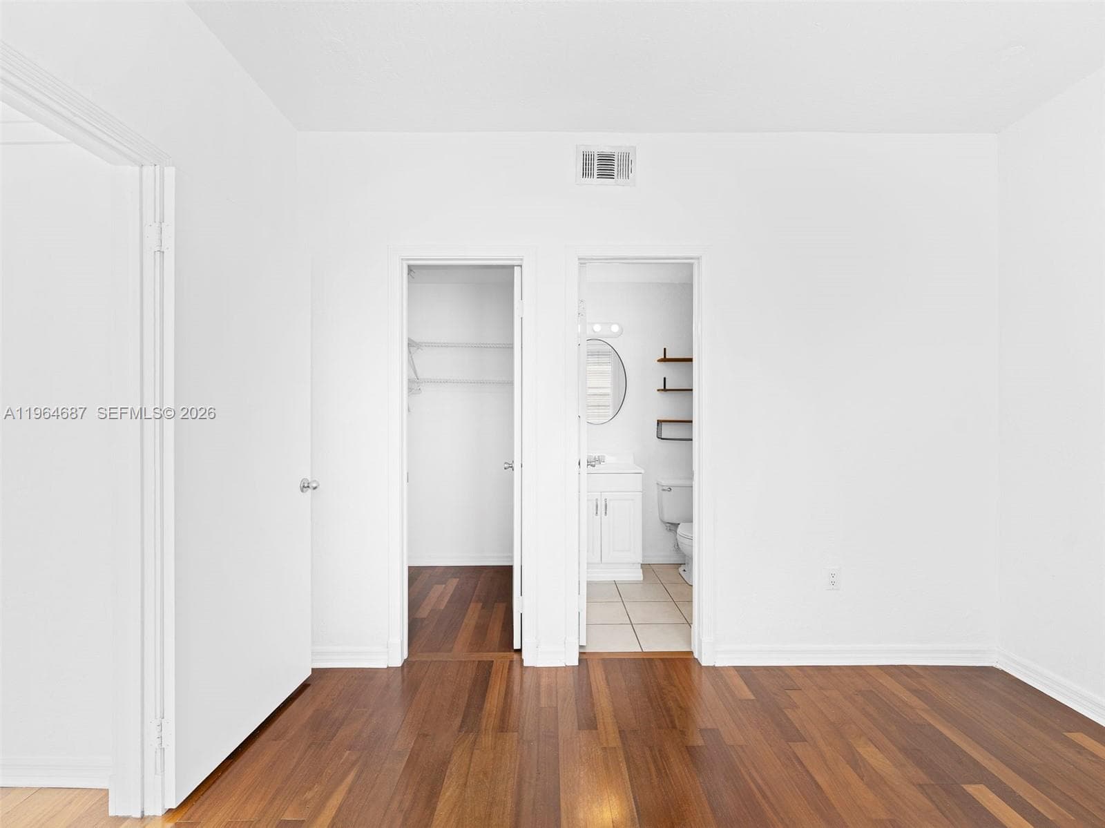 A11964687 — Miami Beach — 15