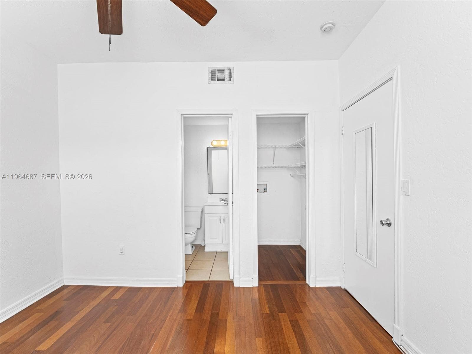 A11964687 — Miami Beach — 11