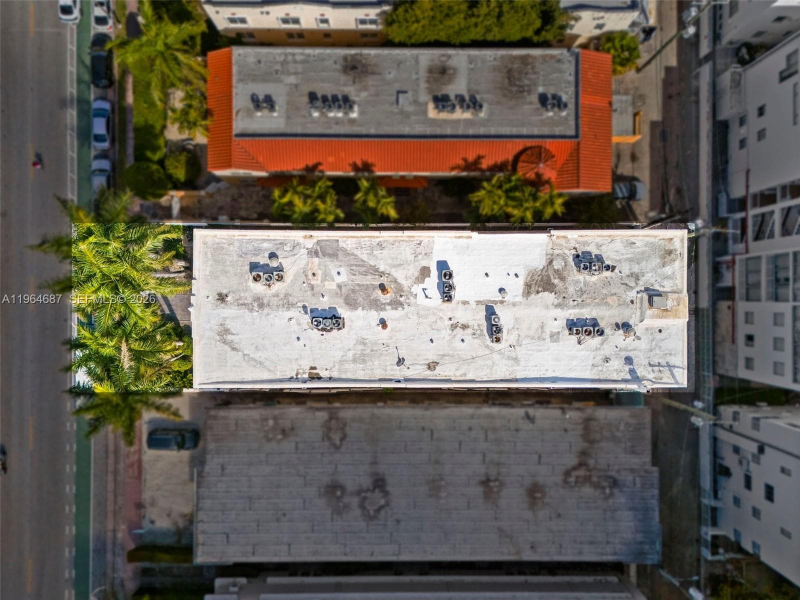A11964687 — Miami Beach — 40