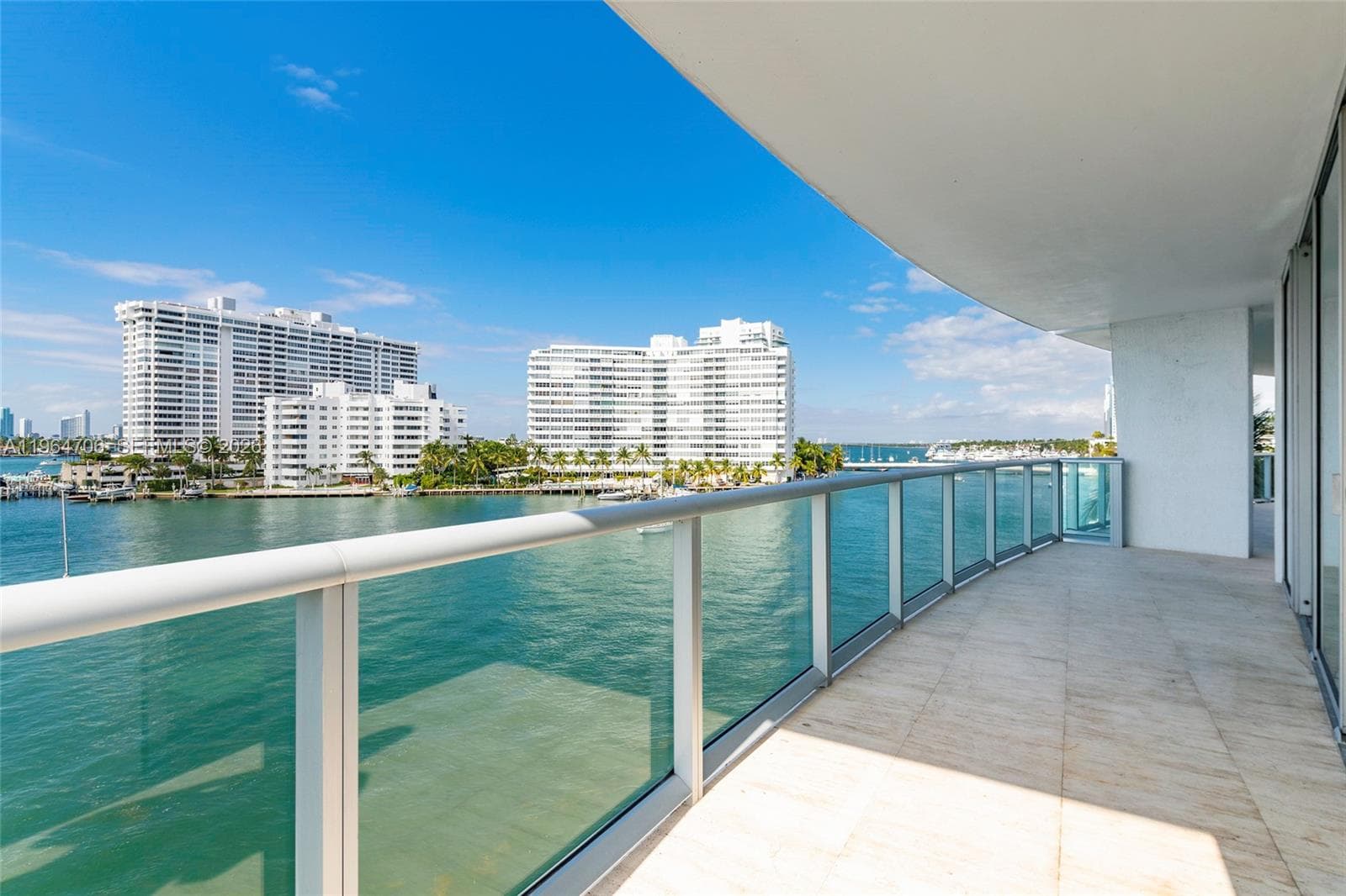 A11964706 — Miami Beach — 13