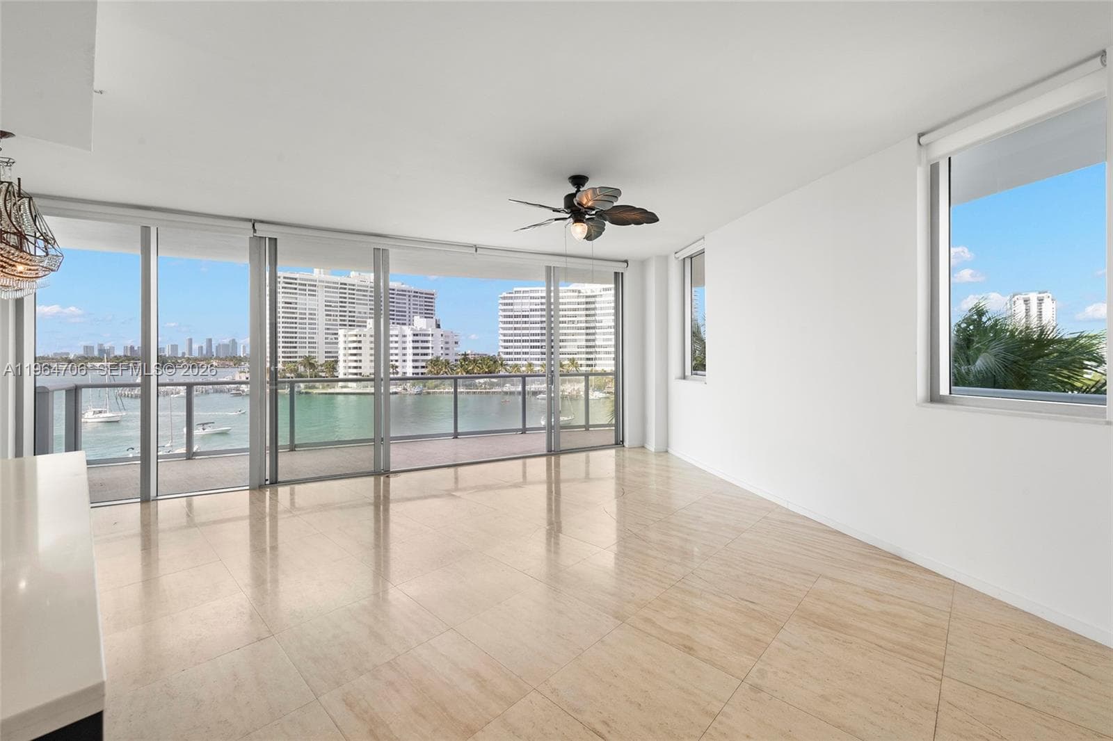 A11964706 — Miami Beach — 12
