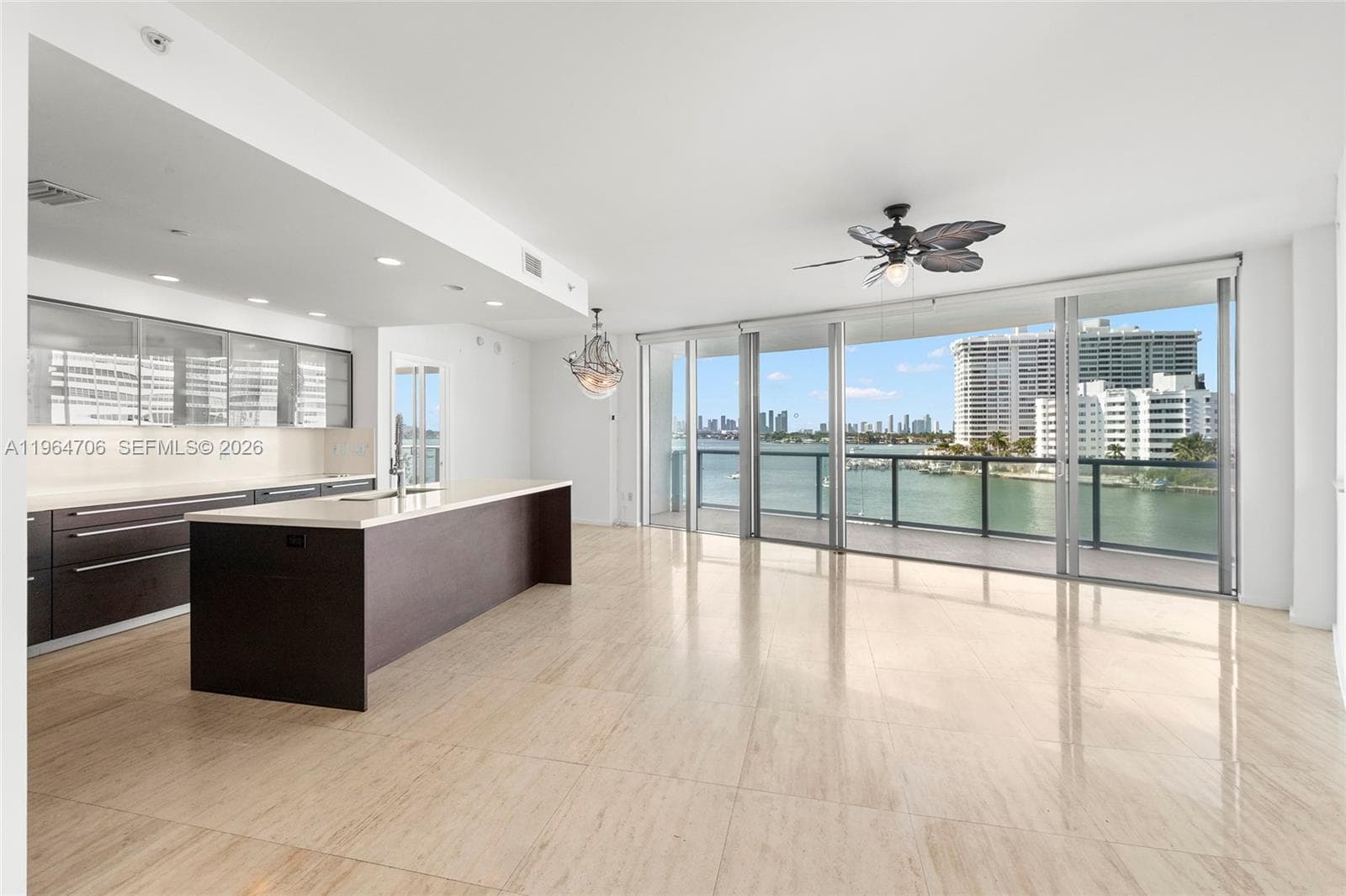 A11964706 — Miami Beach — 9