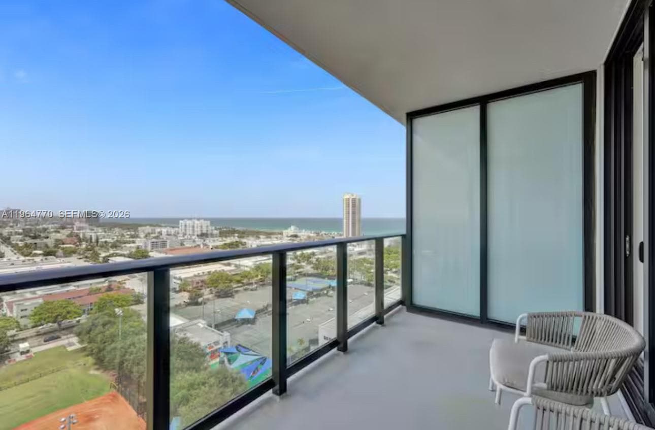 A11964770 — Miami Beach — 3