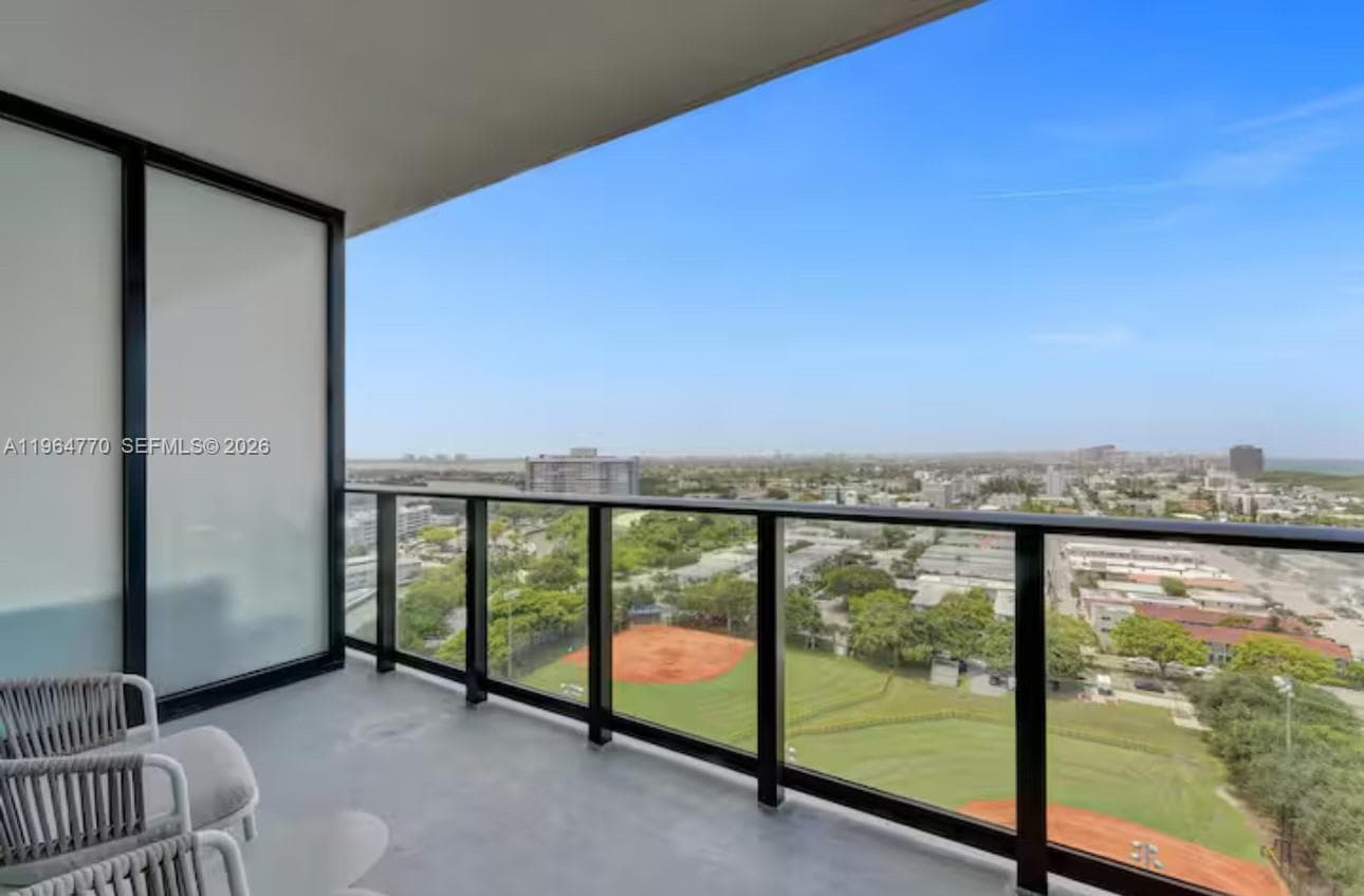 A11964770 — Miami Beach — 4