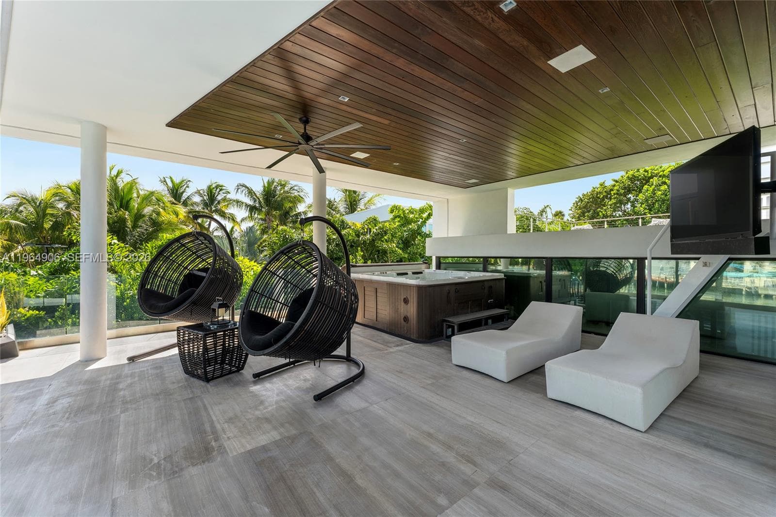 A11964906 — Miami Beach — 51