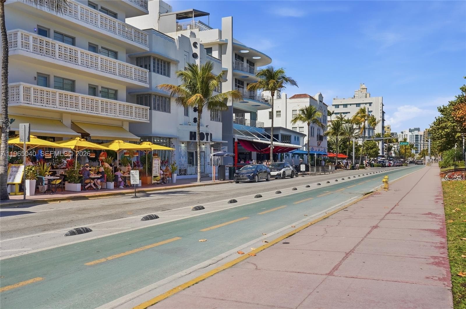 A11965040 — Miami Beach — 24