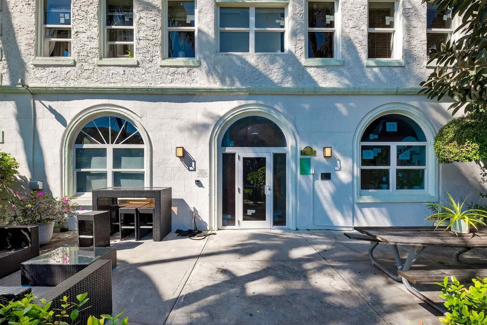 R11163536 — Miami Beach — 2