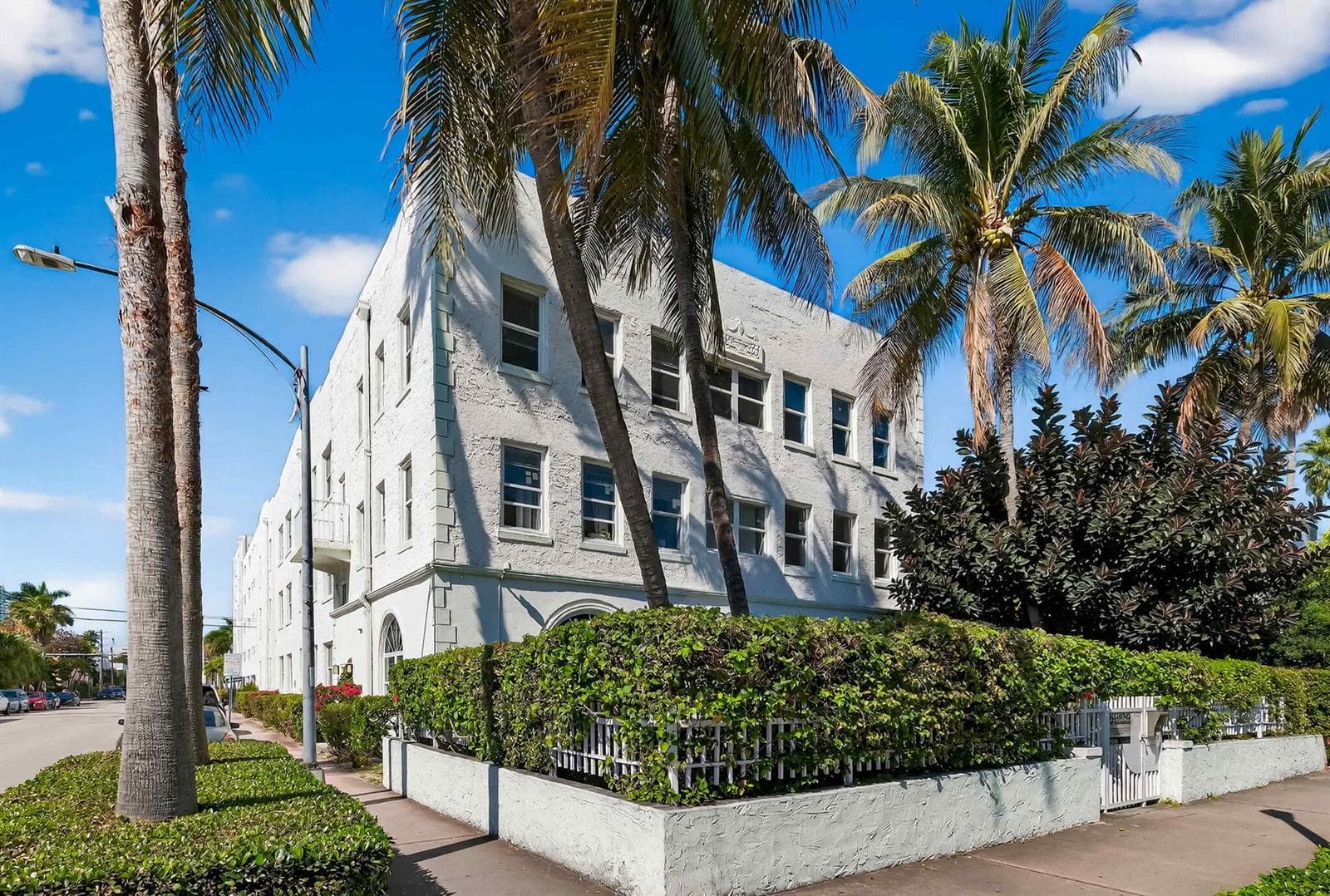 R11163536 — Miami Beach — 5