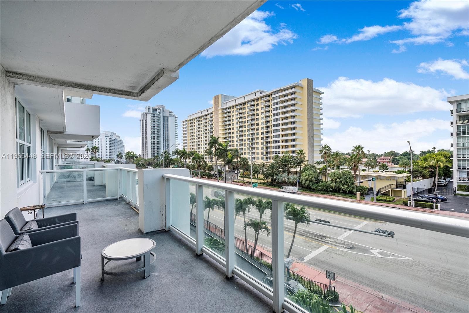 A11965448 — Miami Beach — 24