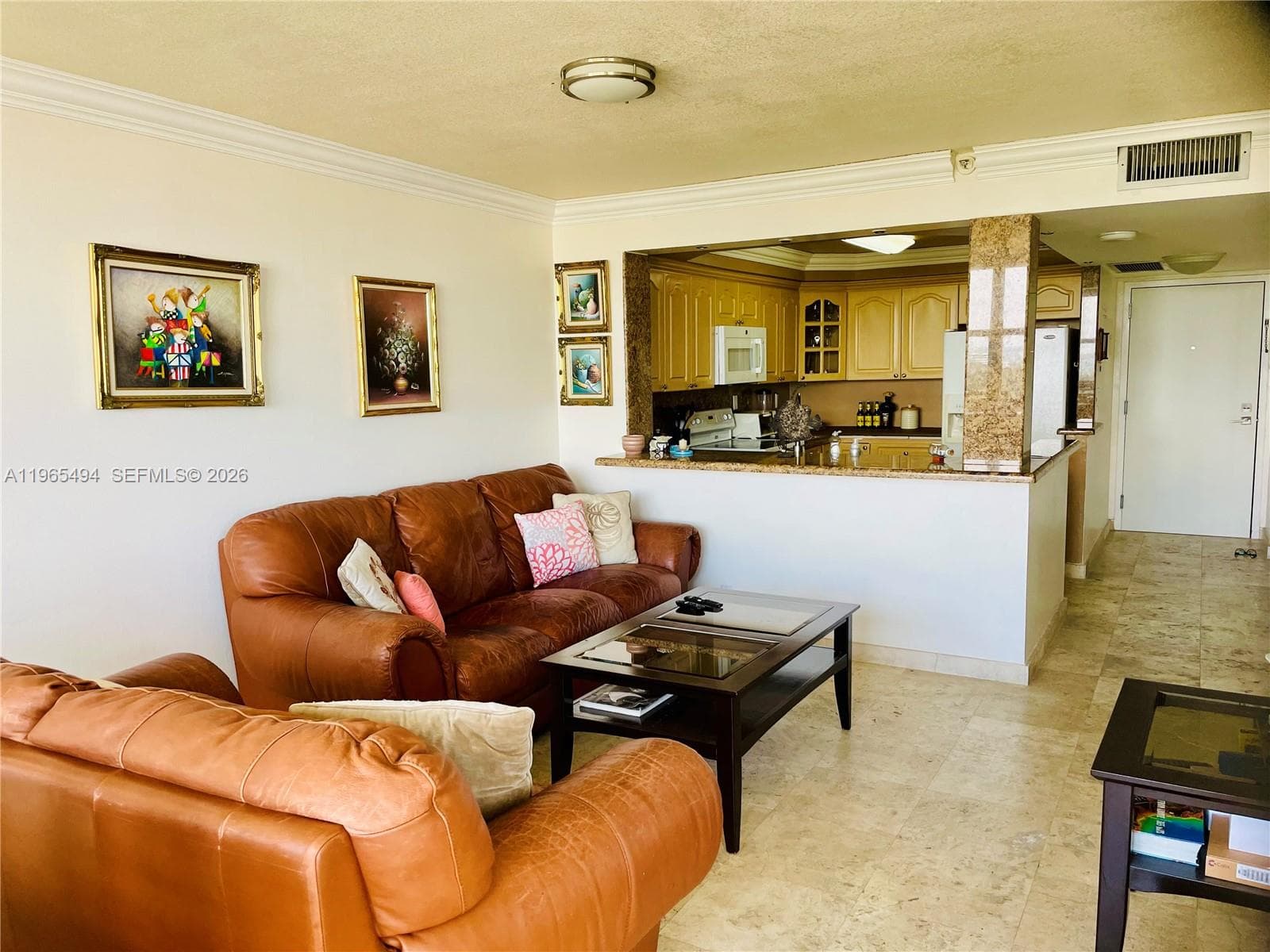A11965494 — Miami Beach — 5