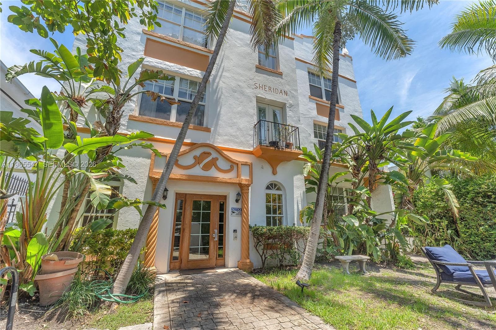 A11965547 — Miami Beach — 3