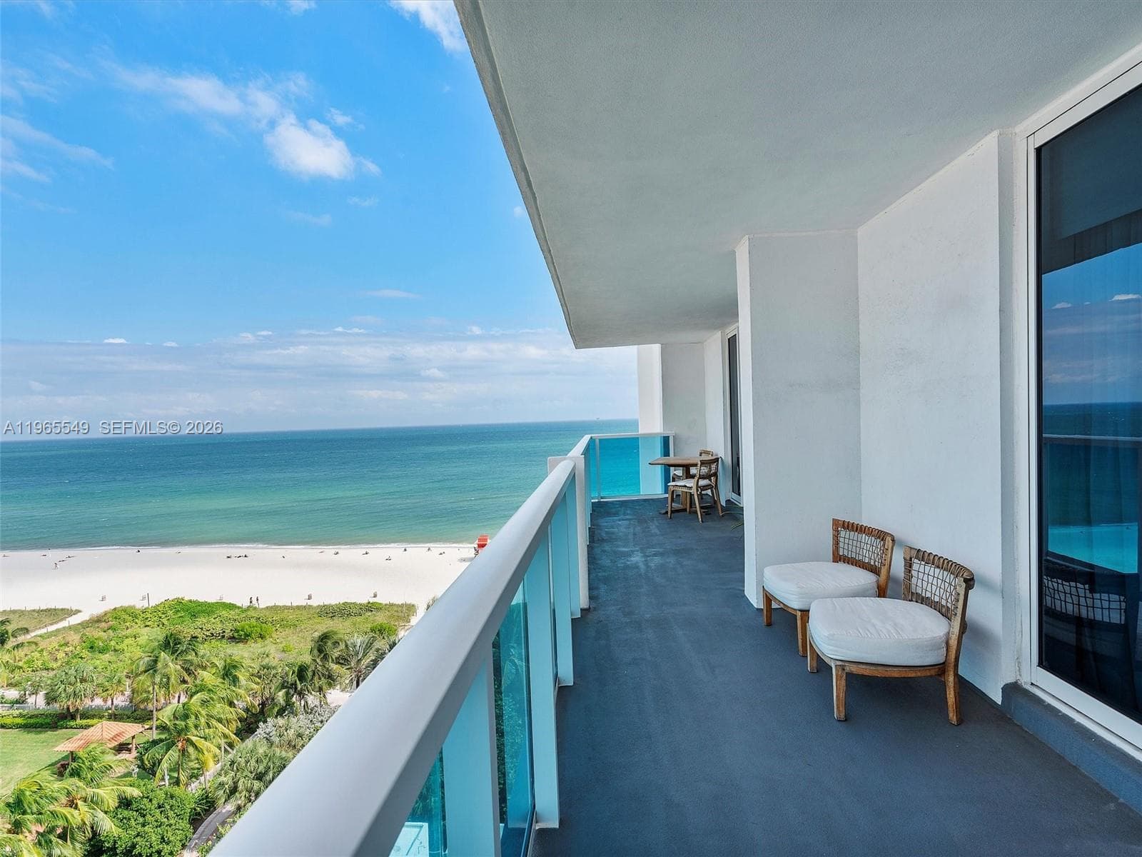 A11965549 — Miami Beach — 23