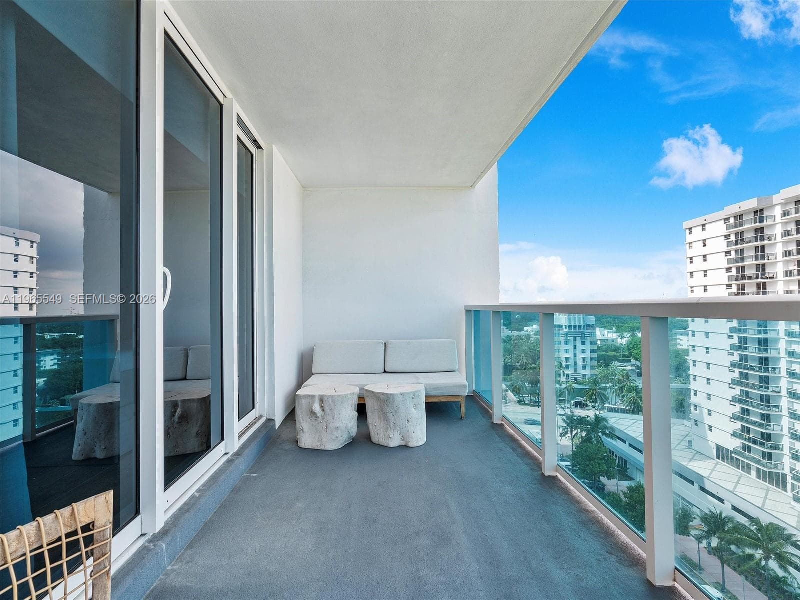 A11965549 — Miami Beach — 22