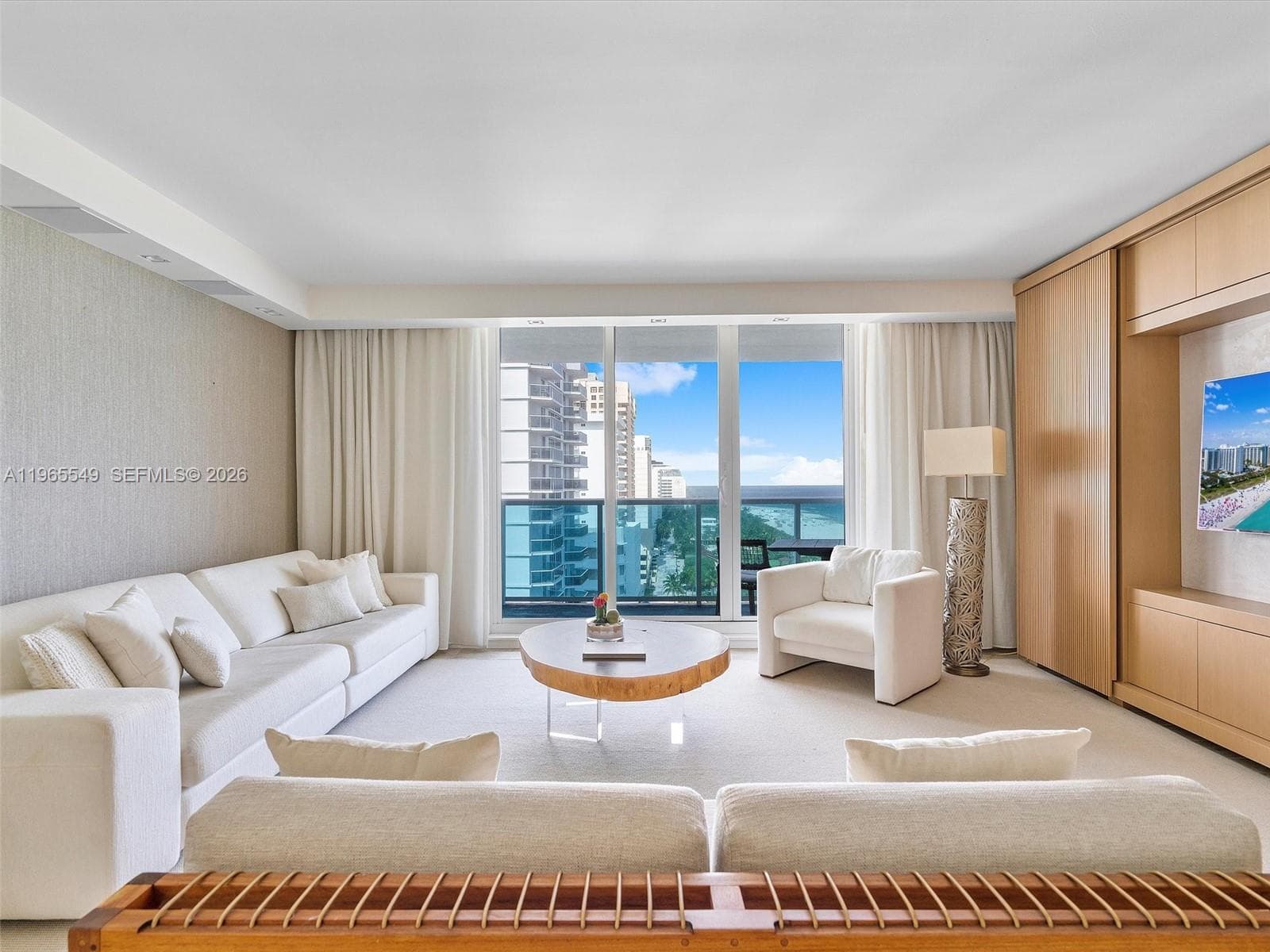 A11965549 — Miami Beach — 4