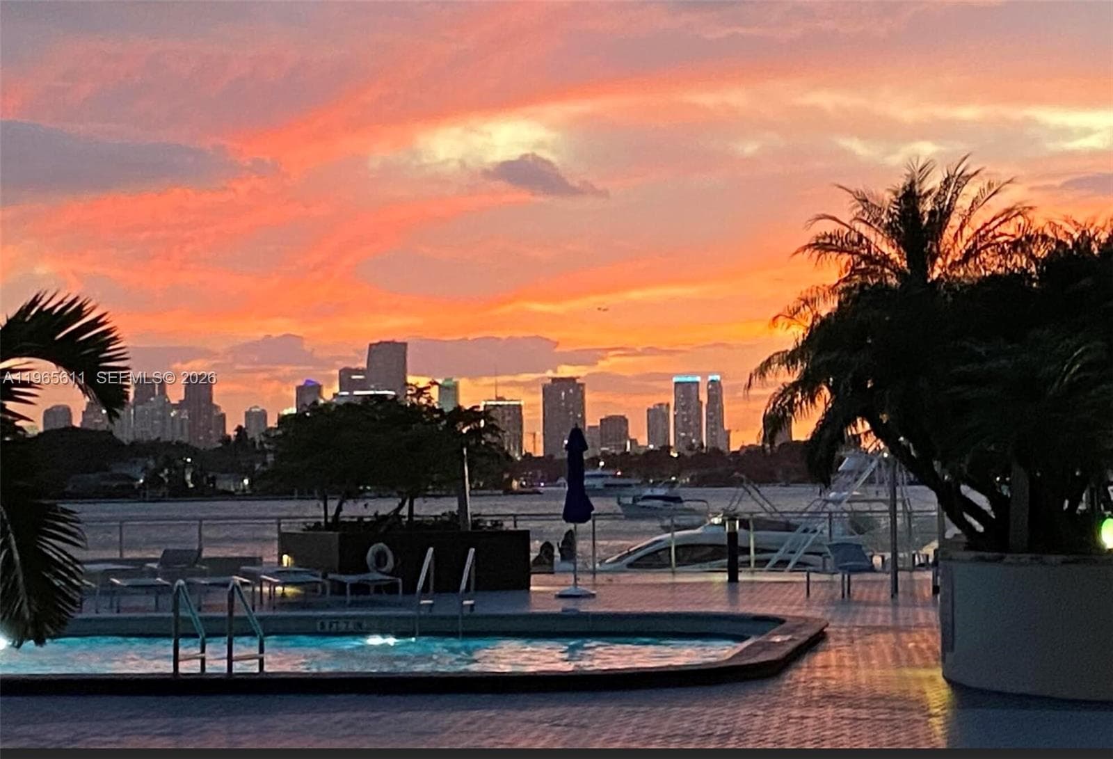A11965611 — Miami Beach — 5