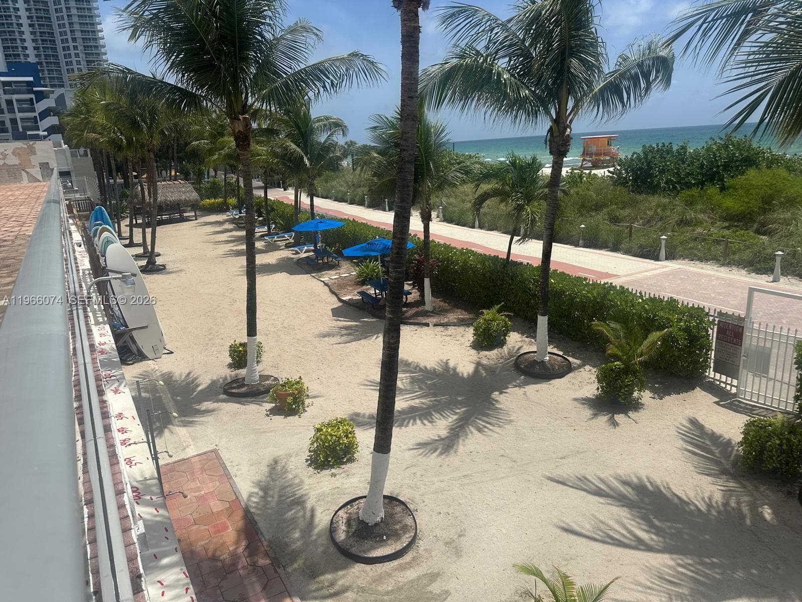 A11966074 — Miami Beach — 28