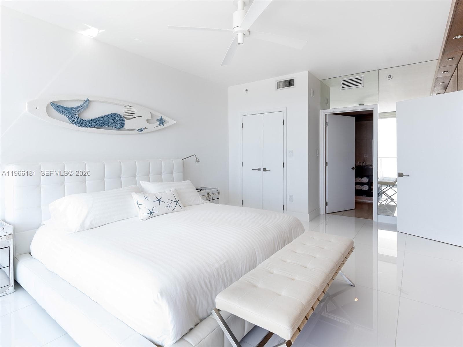 A11966181 — Miami Beach — 8
