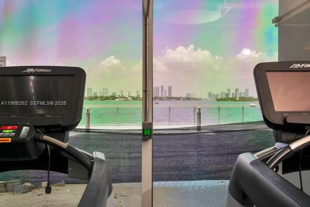 A11966262 — Miami Beach — 62