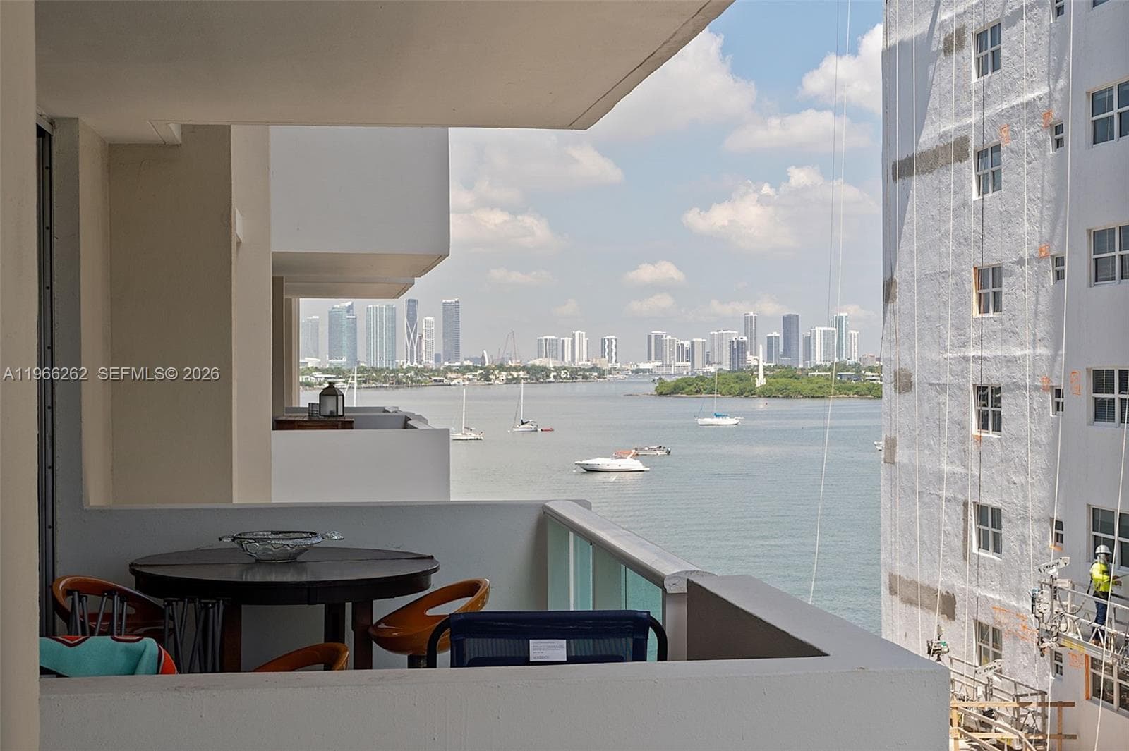 A11966262 — Miami Beach