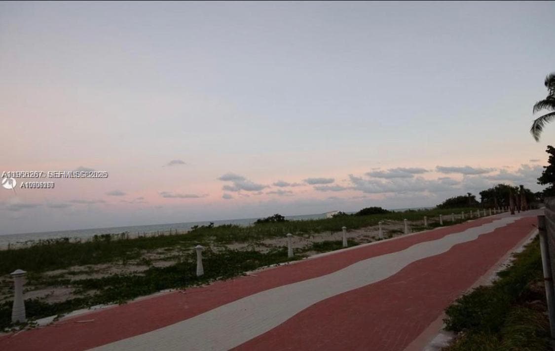 A11966267 — Miami Beach — 45