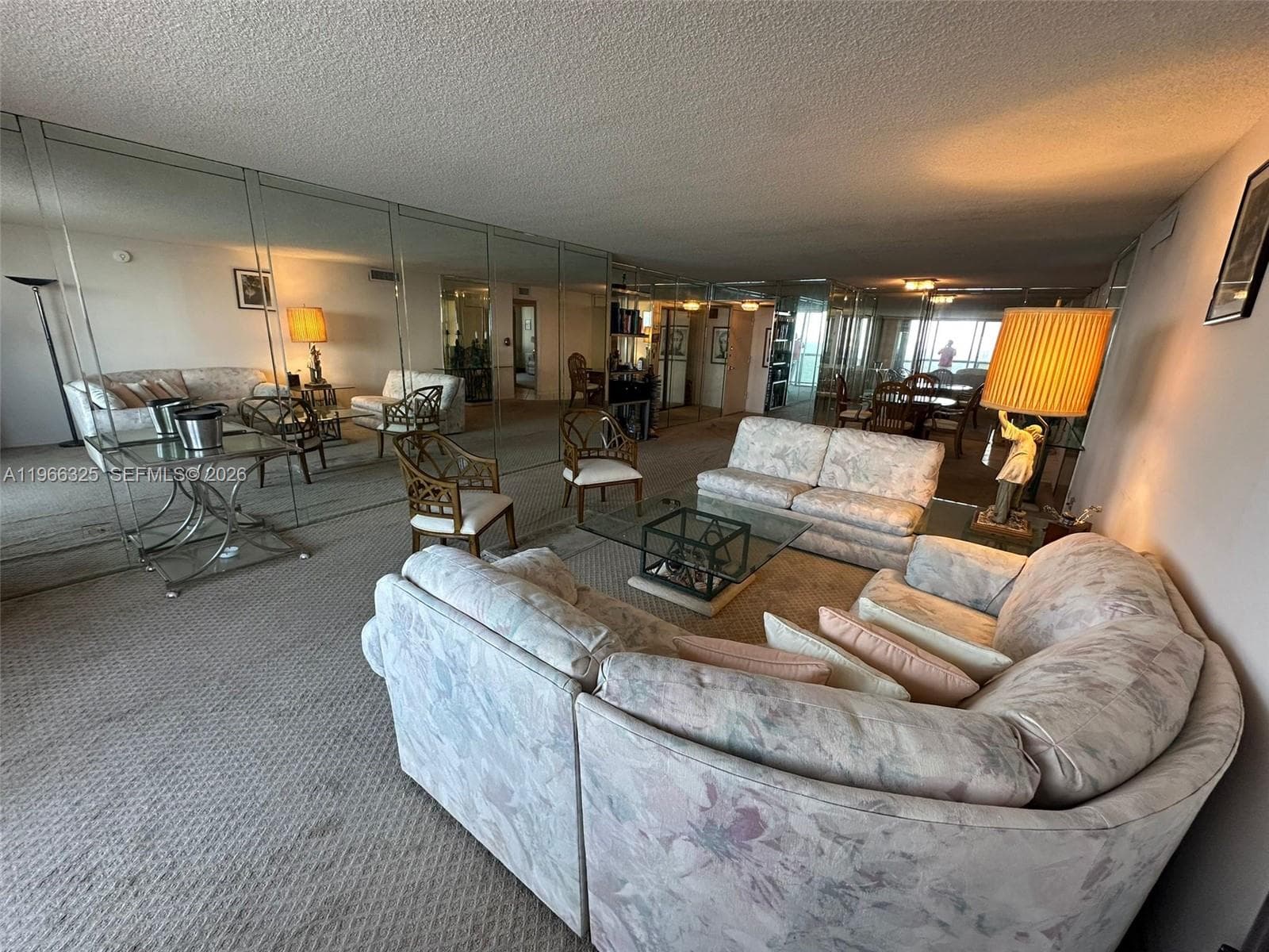 A11966325 — Miami Beach — 7