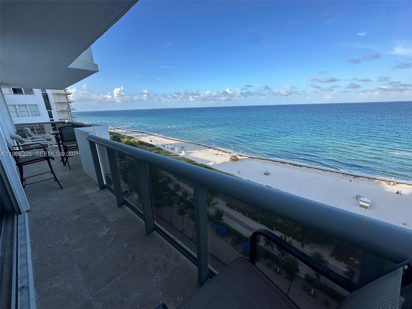A11966325 — Miami Beach — 3