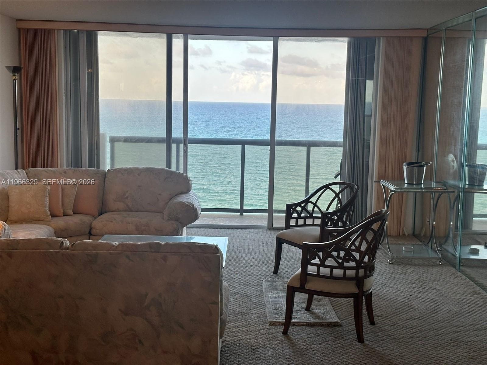 A11966325 — Miami Beach — 5