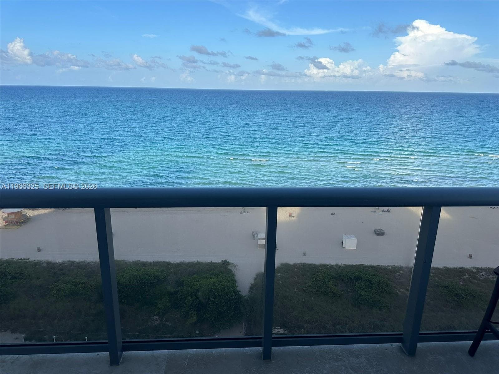 A11966325 — Miami Beach — 9