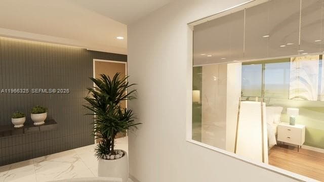 A11966325 — Miami Beach — 49